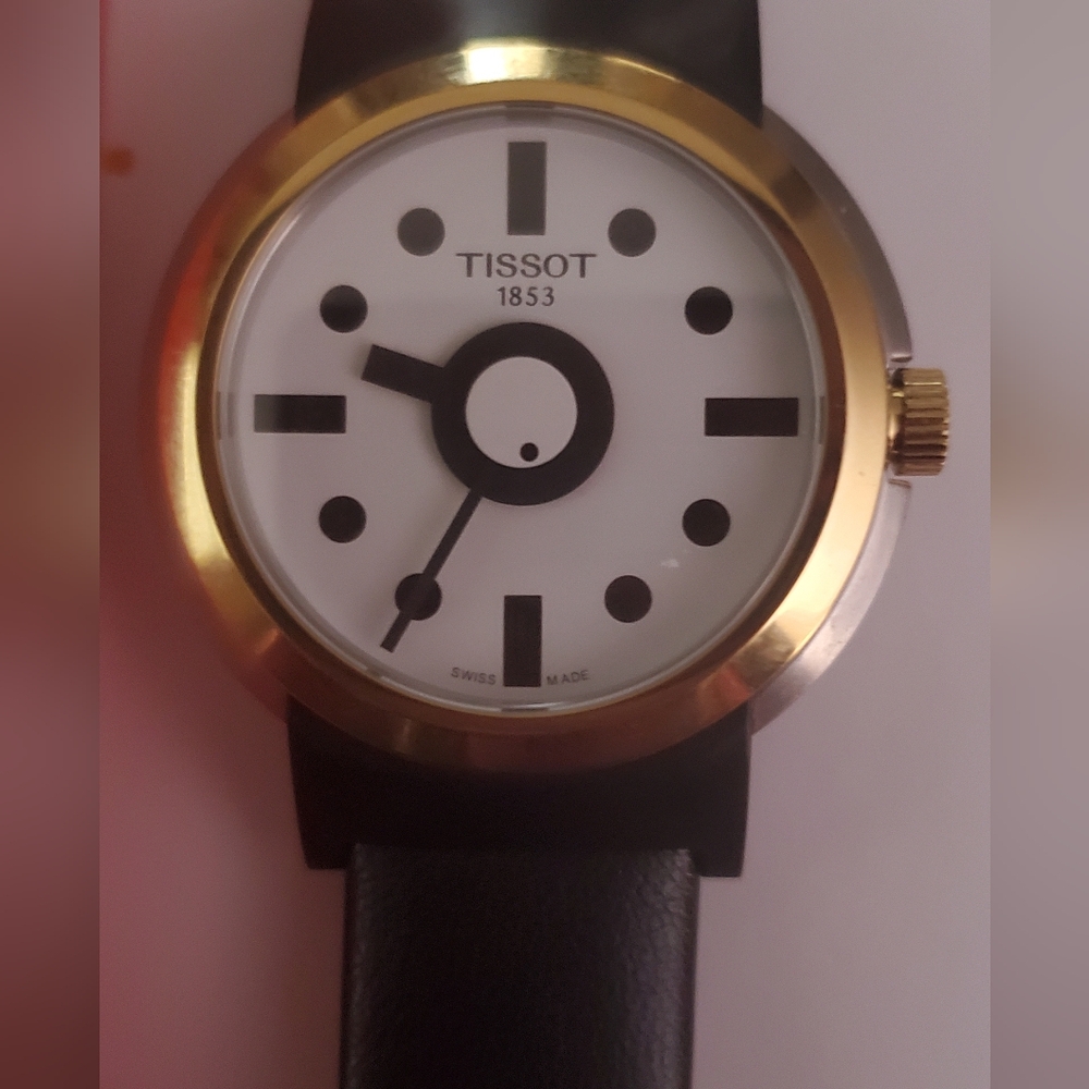 Tissot Heritage Memphis Watch - Picture 11 of 13
